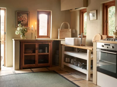 Farmhouse Communal Kitchen